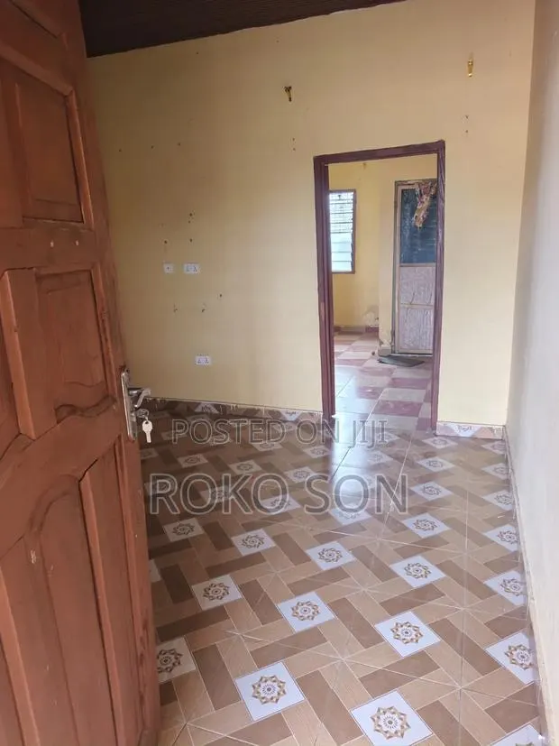 Mini Flat in Dr Roko, Manhean for rent · Photo 1