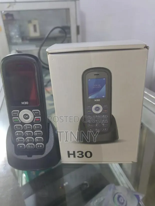 New Mobile Phone Black · Photo 1