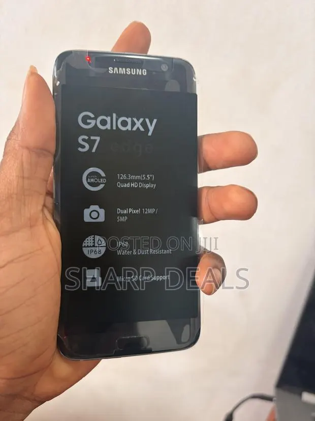 Samsung Galaxy S7 edge 32 GB Black · Photo 1