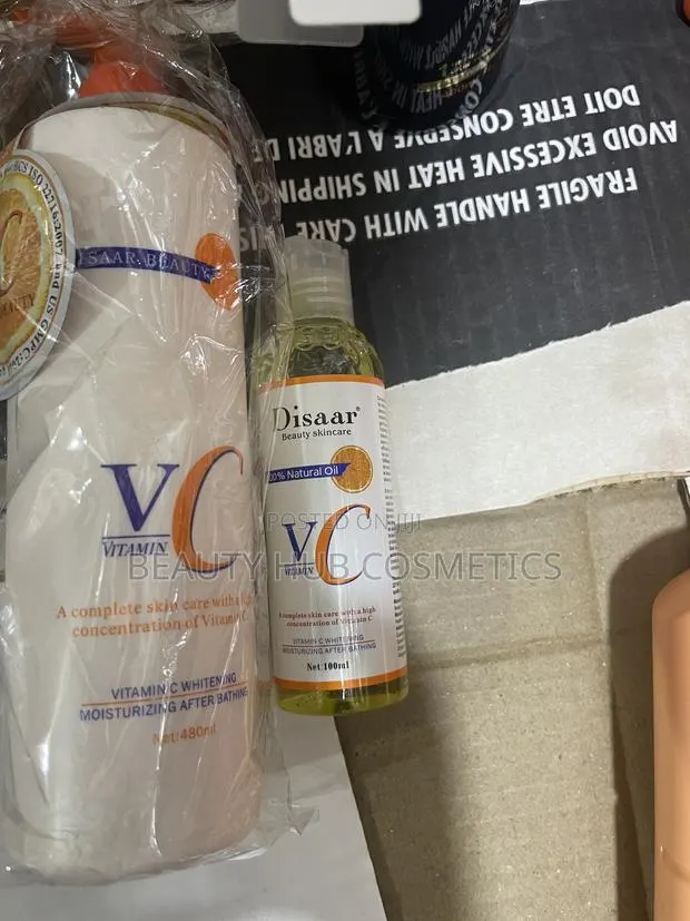 Disaar Vitamin C Lotion and Body Oil · Photo 1