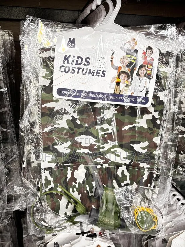 Kids Carrier Costume Set · Photo 4
