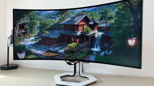 Lenovo Legion Pro 34wd-10 Curved Gaming Monitor – 34" WQHD OLED 240Hz · Photo 1
