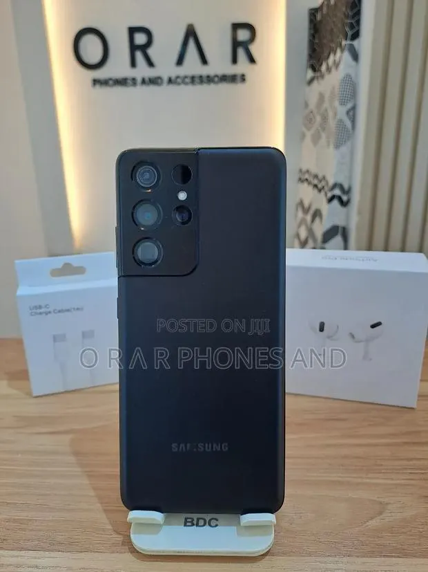 Samsung Galaxy S21 Ultra 5G 128 GB Black · Photo 1