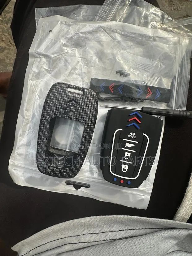 Toyota RAV4 2019 2020 2021 2022 Key Cover · Photo 1