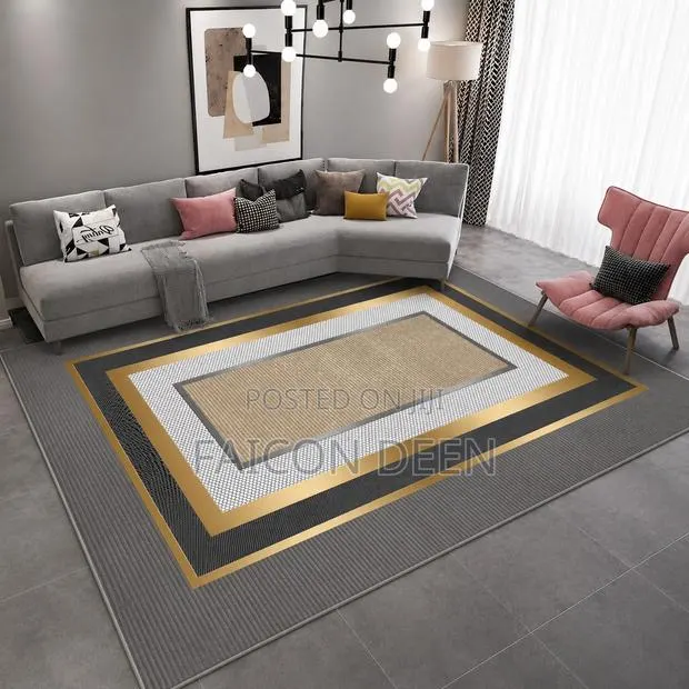 Premium Quality Hairy Area Rugs (Big Size 180x 270cn) · Photo 1