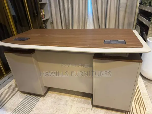 Executive Office Desk With Built-in Storage Cabinet · Photo 1