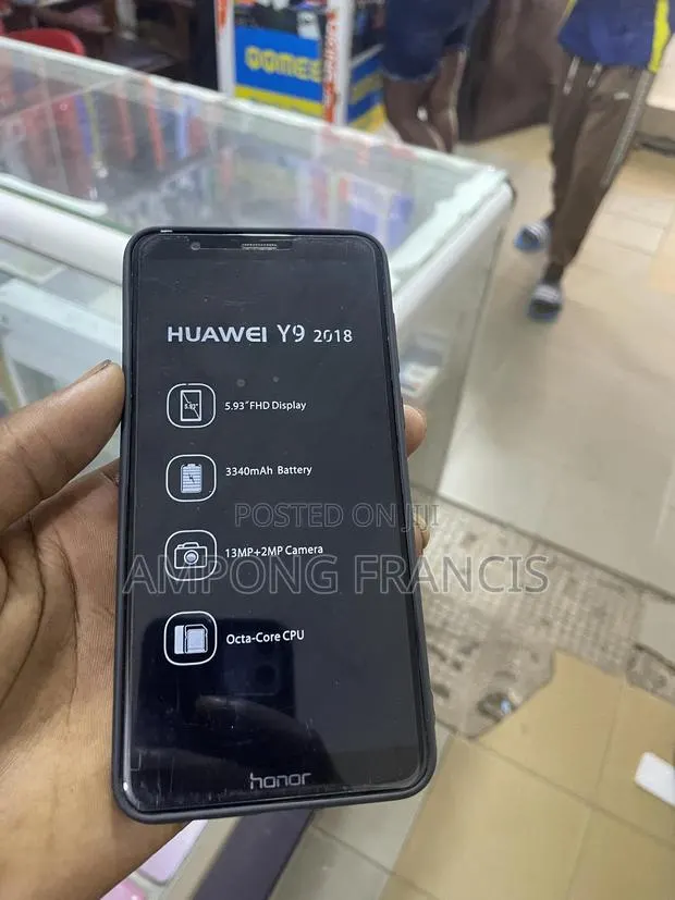 Huawei Y9 2018 128 GB · Photo 1