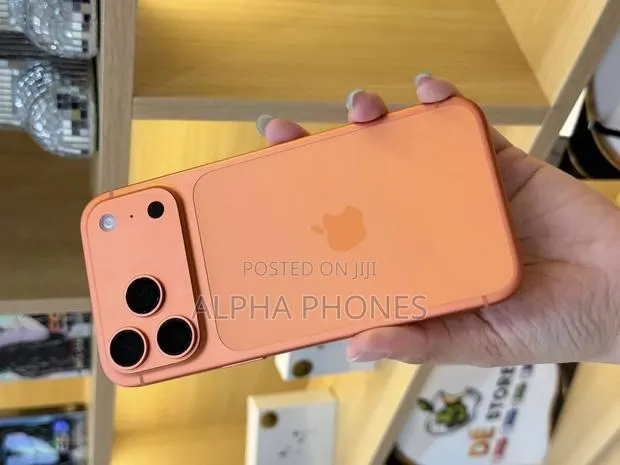 Apple iPhone 17 Pro Max 512 GB Orange · Photo 1