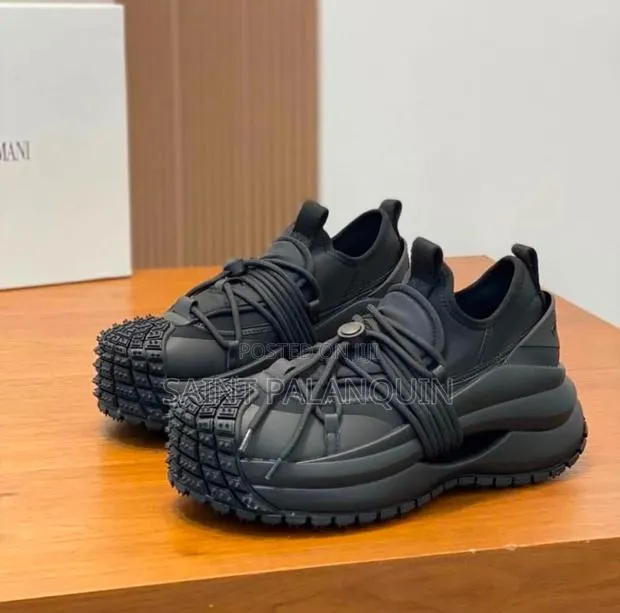 Emporio Armani Sneakers · Photo 1