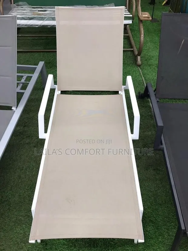 Imported Beach Lounger · Photo 1