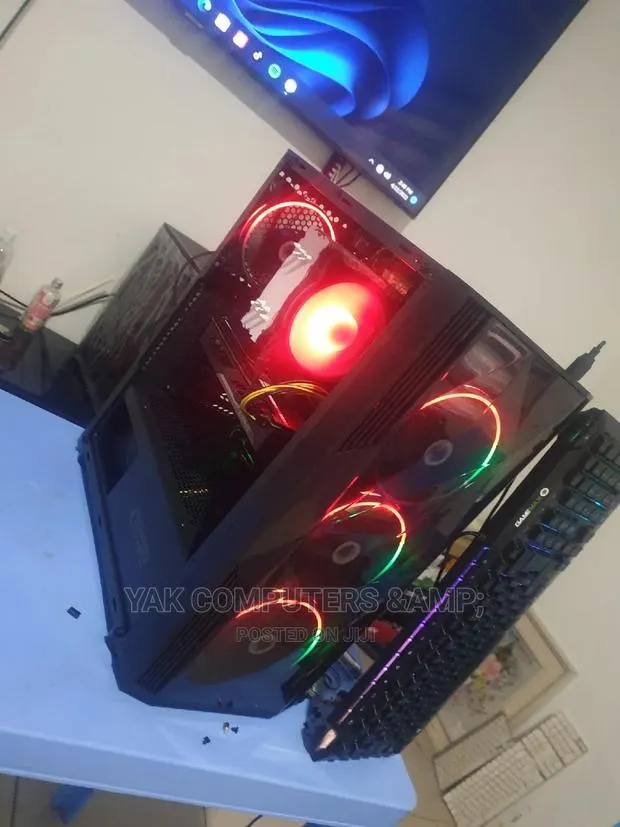 New Desktop Computer Gigabyte GB-BACE-3160 16GB Intel Core I7 HDD 1T · Photo 1