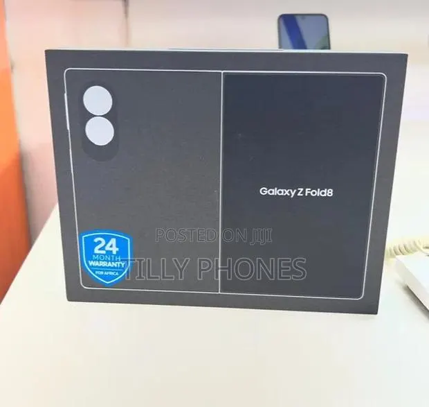 New Samsung Galaxy Z Fold8 1 TB Black · Photo 1