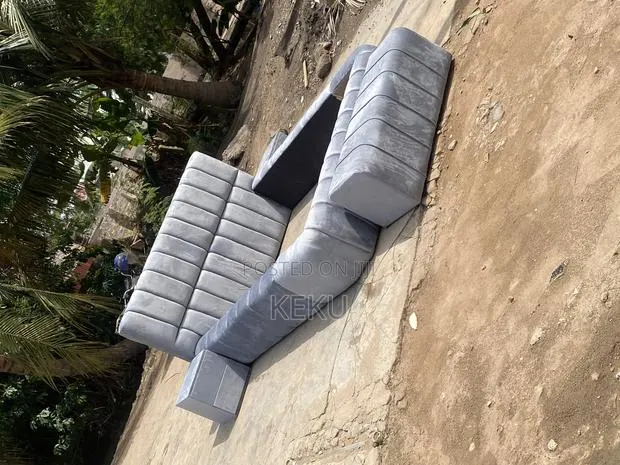 Survive Bed Frame Complete · Photo 1