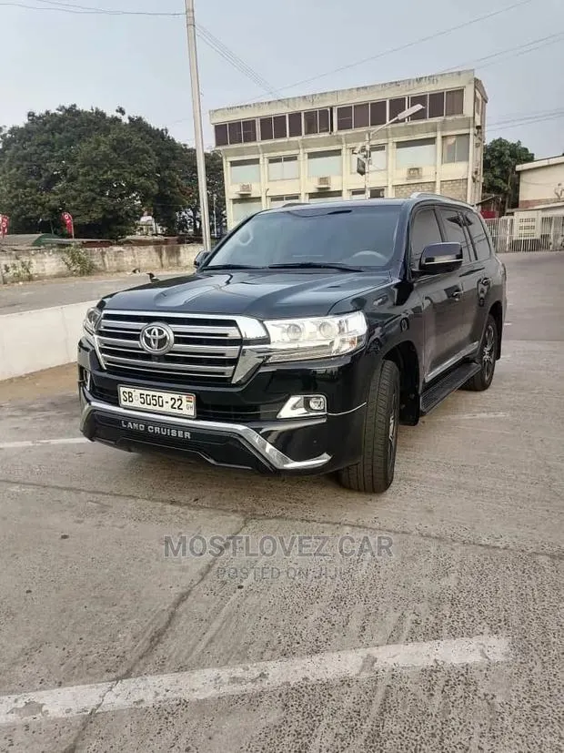 Car Rentals Rent a Car Landcruisers V8 for Rent in Ghana · Photo 1