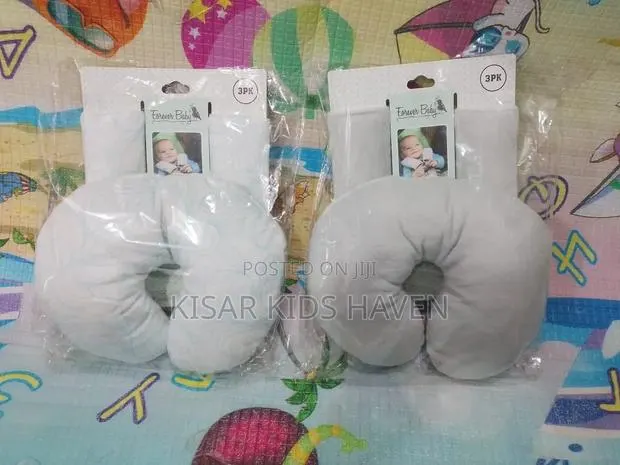 Kids Neck Pillow / Travel Pillow With Seat Belt Cover 0 to 3 Years P · Photo 1