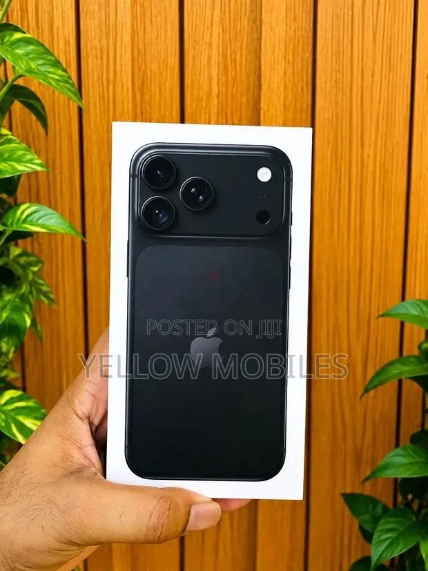New Apple iPhone 18 Pro 256 GB Black · Photo 1