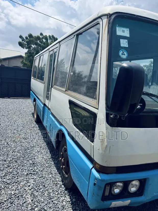 Bus 1994 Blue · Photo 1