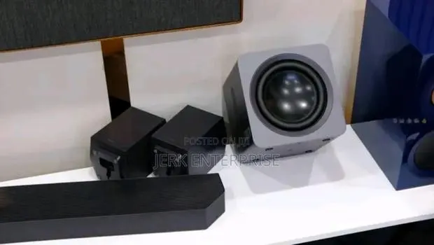 Samsung Deep Bass · Photo 1