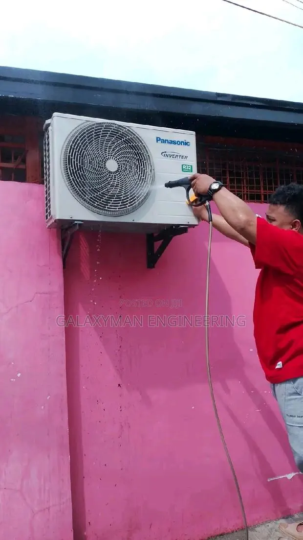 AC Technician · Photo 1