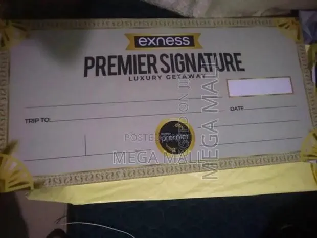 Premium Quality Giant Cheque for Corporate Presentation · Photo 1