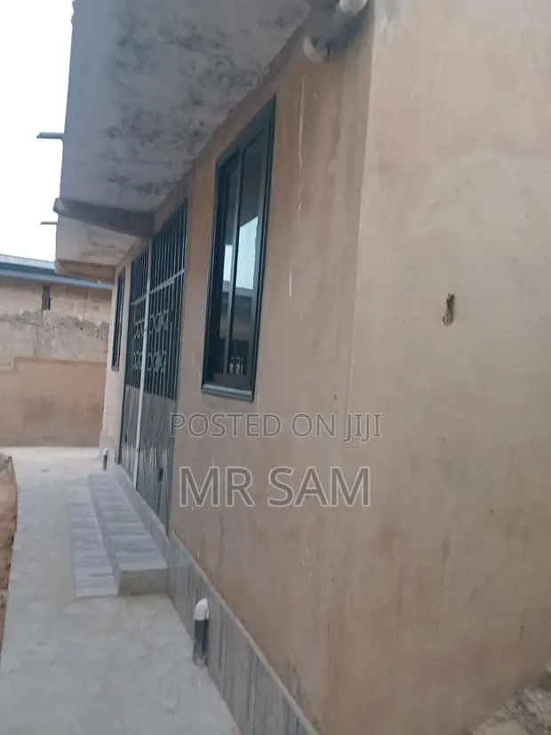 1bdrm Apartment in Sam Properties, Ga South Municipal for rent