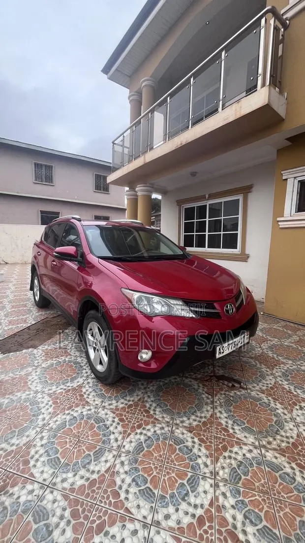 Toyota RAV4 2014 · Photo 1