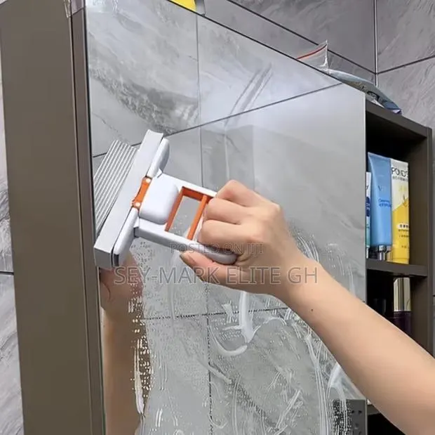 Mini Foldable Desktop Mop · Photo 1