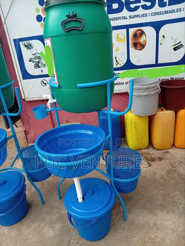 Veronica Bucket With Stand (Complet Set) · Photo 1