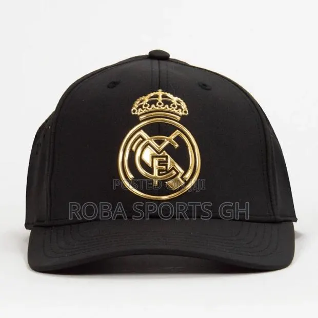 Real Madrid Black Cap · Photo 1