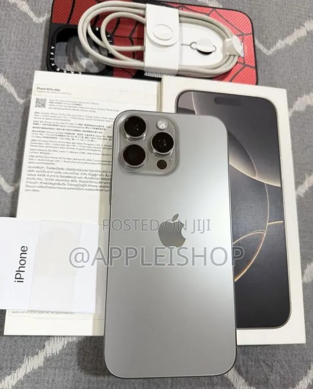 Apple iPhone 16 Pro Max 512 GB · Photo 1