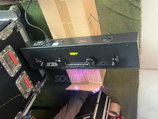 Laser Show System. · Photo 2