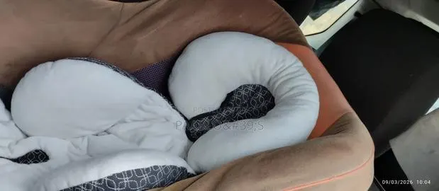 Baby Car Seat · Photo 1