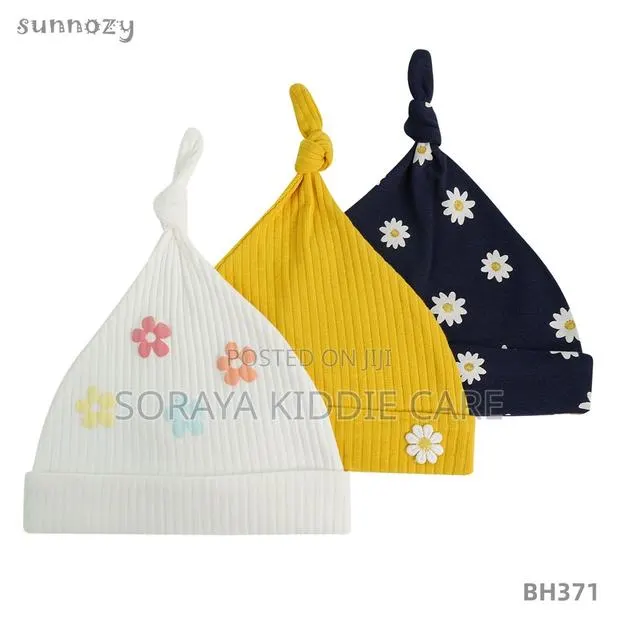 Baby Cotton Hat · Photo 1