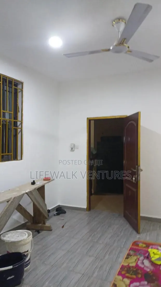 2bdrm House in Redco, Zongo Junction for rent · Photo 1
