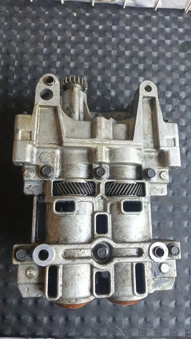 Chrysler/Dodge Oil Pump · Photo 1