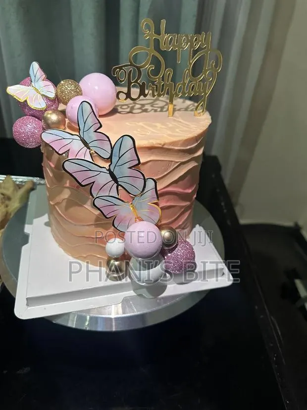Butterfly, Peach and Pink Color · Photo 1
