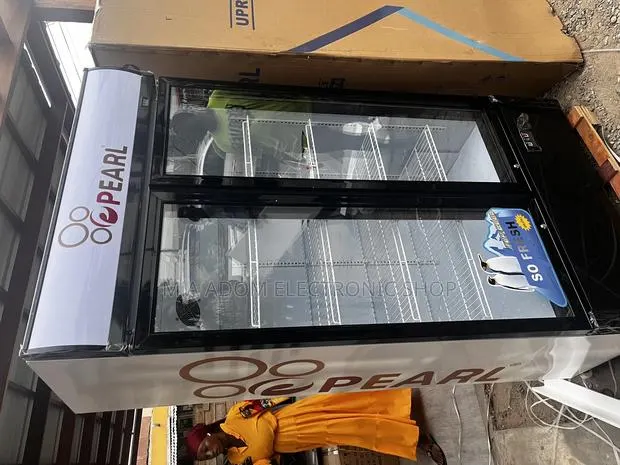 Pear 600 Litre Fridge for Shops Bars Pub Restaurant · Photo 1