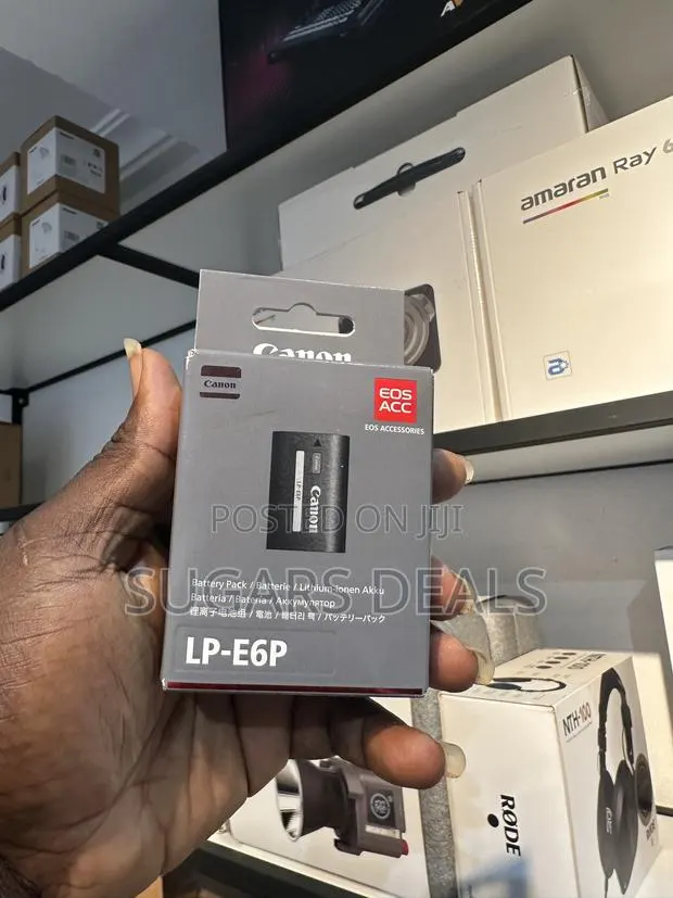 Canon LP-E6P Lithium-Ion Battery · Photo 1