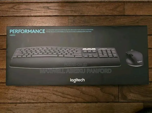 Logitech MK850 Performance Wireless Keyboard and Mouse · Photo 1