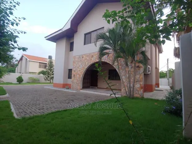 4bdrm House in Regimanuel Silver, Spintex for rent · Photo 1