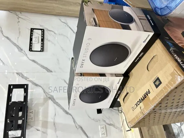 Super Original Harman Kardon Onyx Studio 9 Electric Speaker · Photo 1