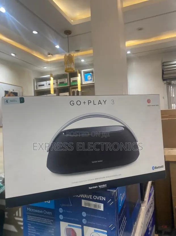 Call and Order for Bluetooth Harman Kardon Go + Play 3's Sleek Design · Photo 1