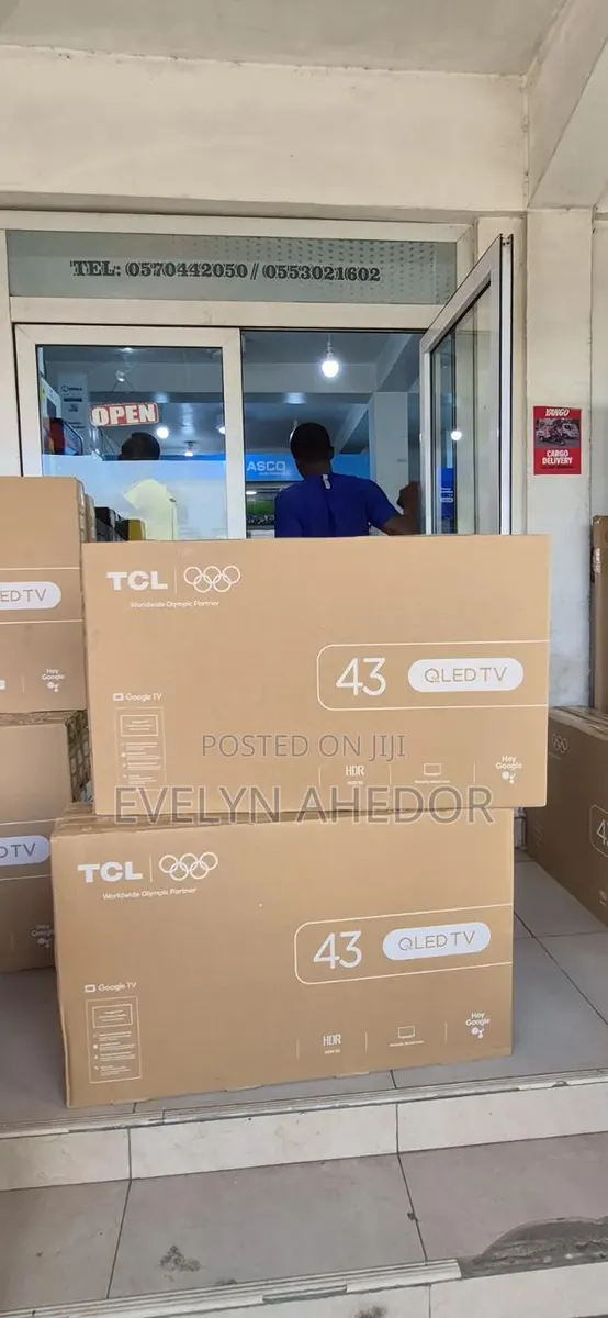 World Best TCL 43 Inches Smart Qled Going · Photo 1