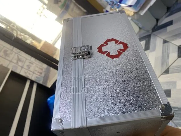 First Aid Box · Photo 1