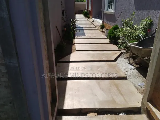 Floor Concrete Design #14 · Photo 1
