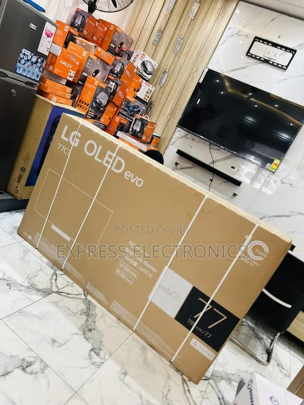 Spectacular Performance Oled Smart Glossy 77”C3 · Photo 1