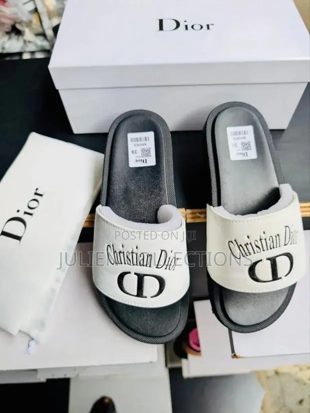 Christian Dior Cd Slide White · Photo 1