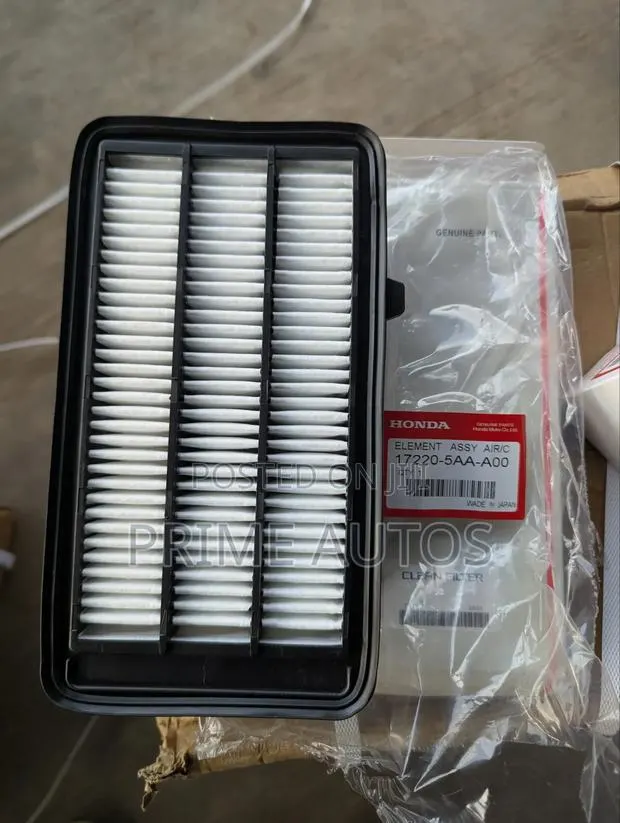 Honda Engine Air Filter · Photo 1