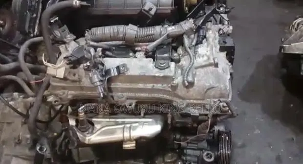 Mercedes Benz Sprinter Engine · Photo 1