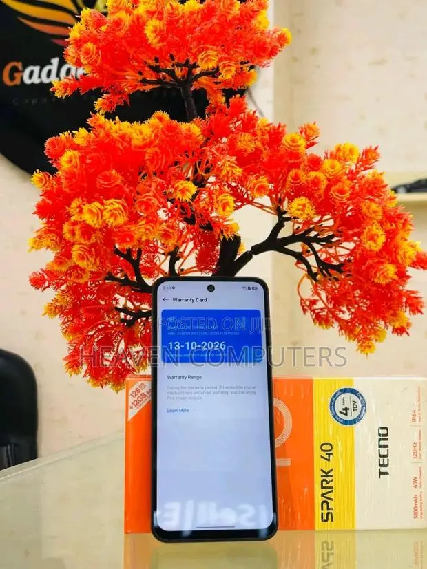 New Tecno Spark 40 256 GB Black · Photo 1
